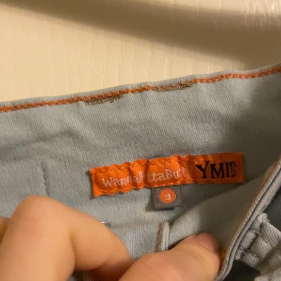 Light Blue WannaBettaButt YMI Cuffed Ankle Skinny Jeans, Size 3 - Picture 3 of 4